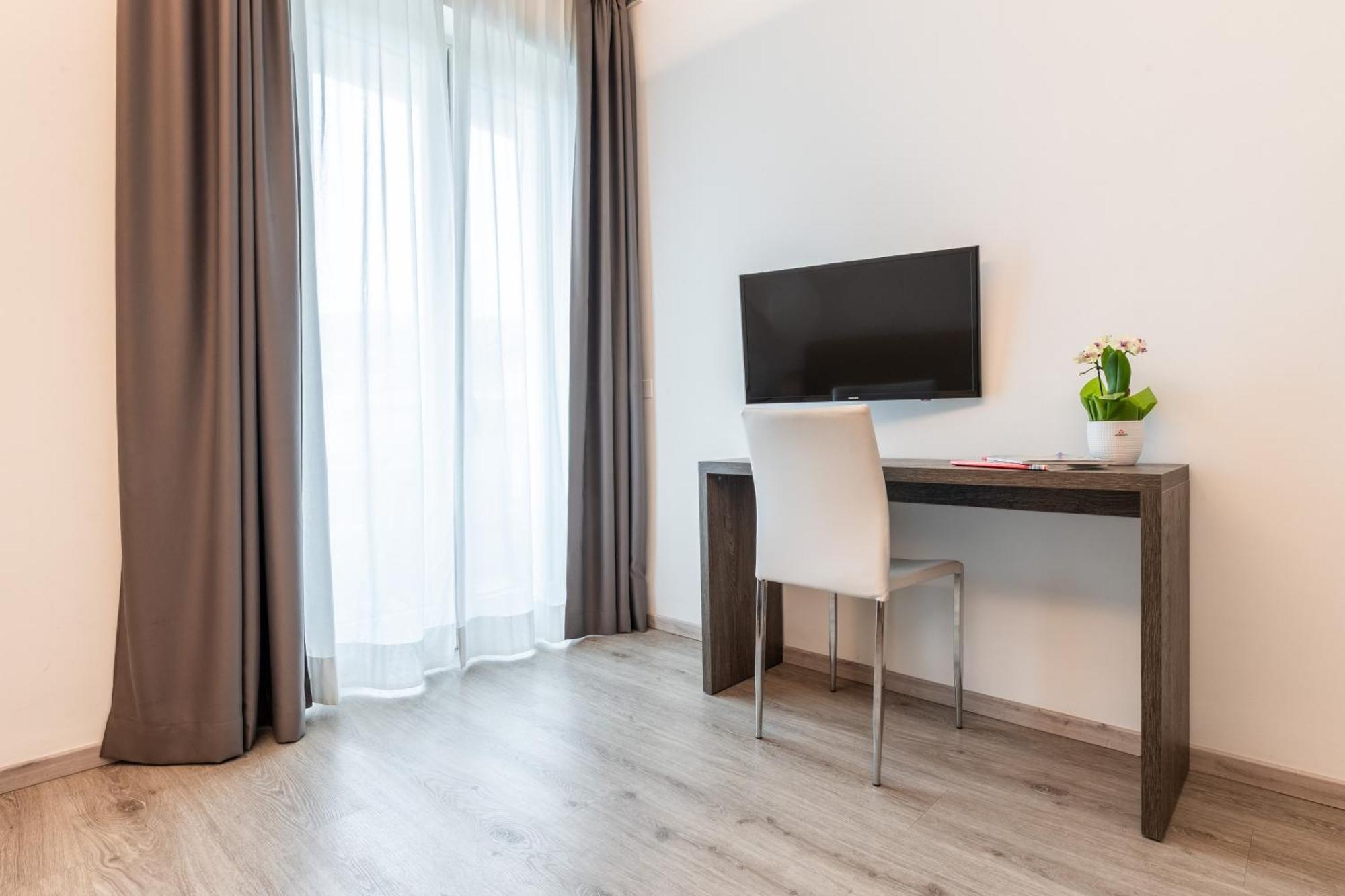 Hotel Italia Garda  Pokoj fotografie